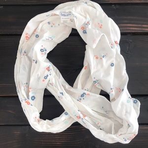 Splendid Infinity Scarf